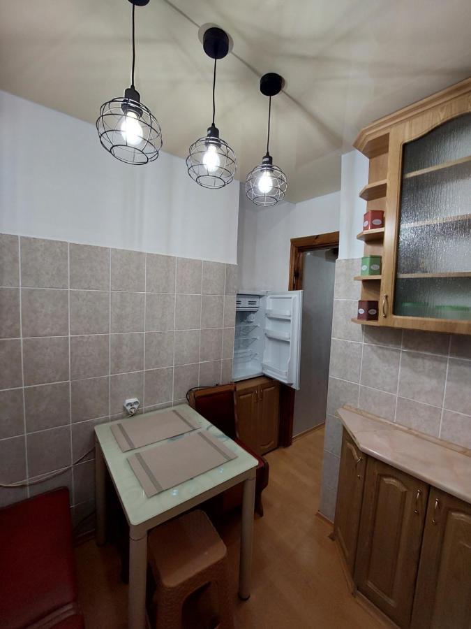 Подобова Оренда Двокімнатної Квартири Старичі 외부 사진